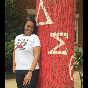 Meet your Posher, DaNae